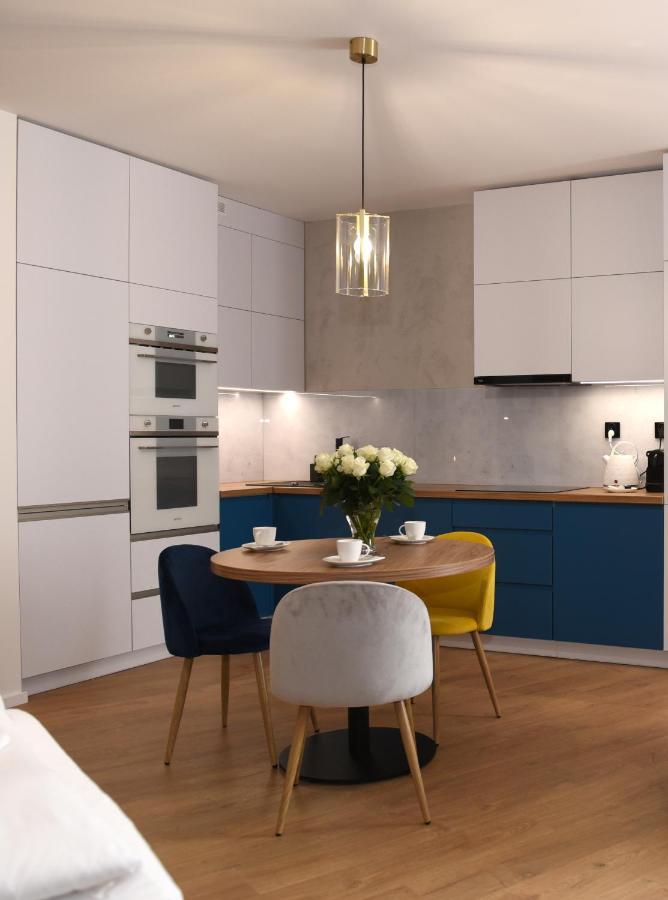 Pearl Apartments- Twoj Apartament W Centrum Krakau Buitenkant foto